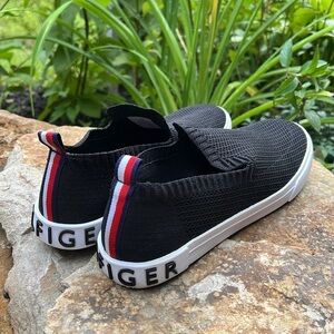 Tommy Hilfiger Women's Twliley Slip-On Sneakers